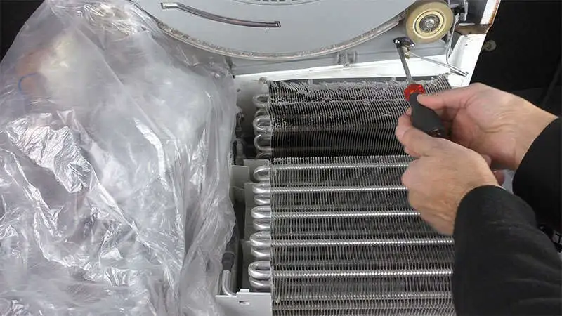 Gruppo condensatore motore asciugatrice messo in sicurezza
